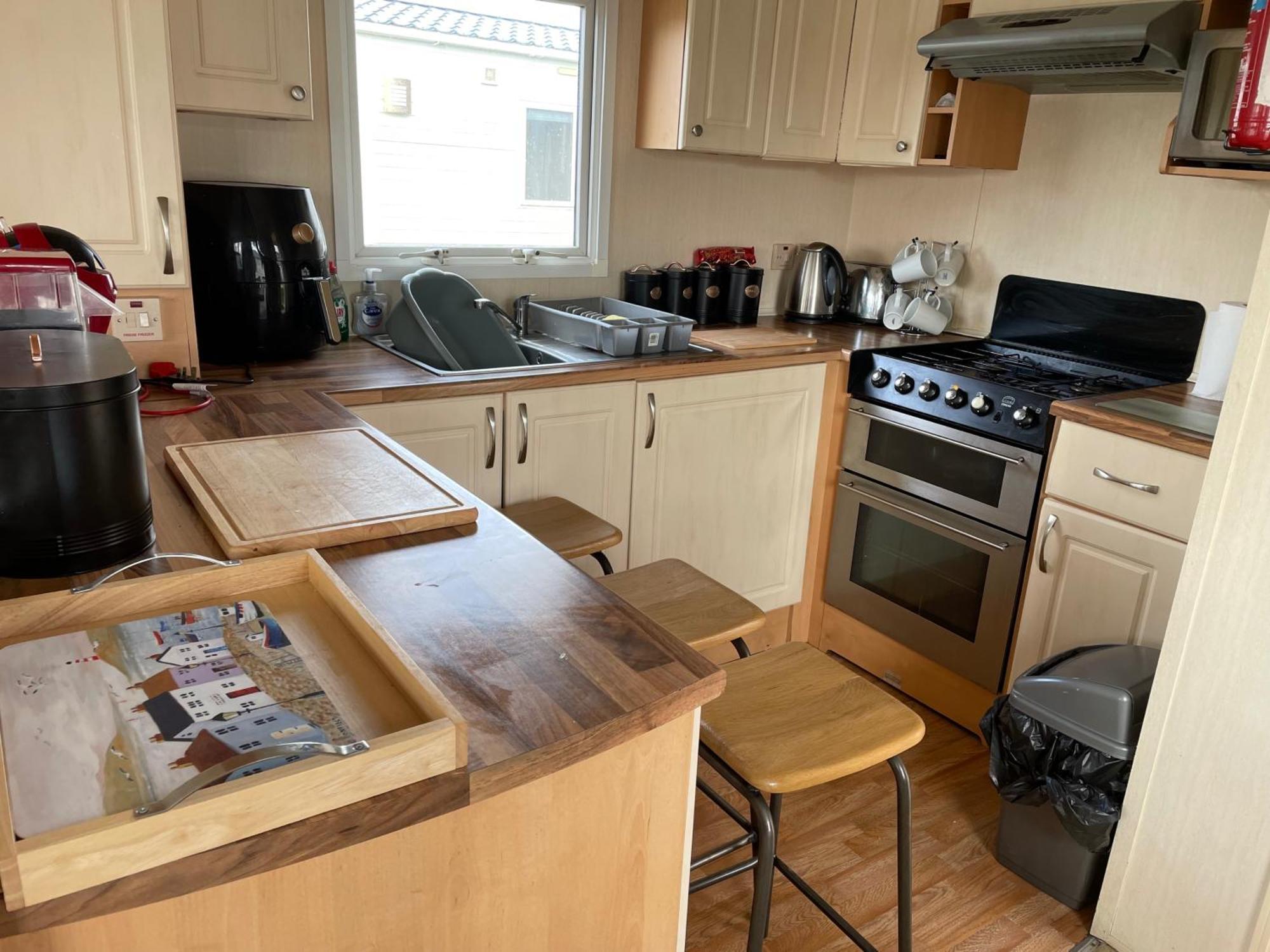 Cozy Camber Caravan 3 Bedroom Retreat With Decking Rye Exteriér fotografie