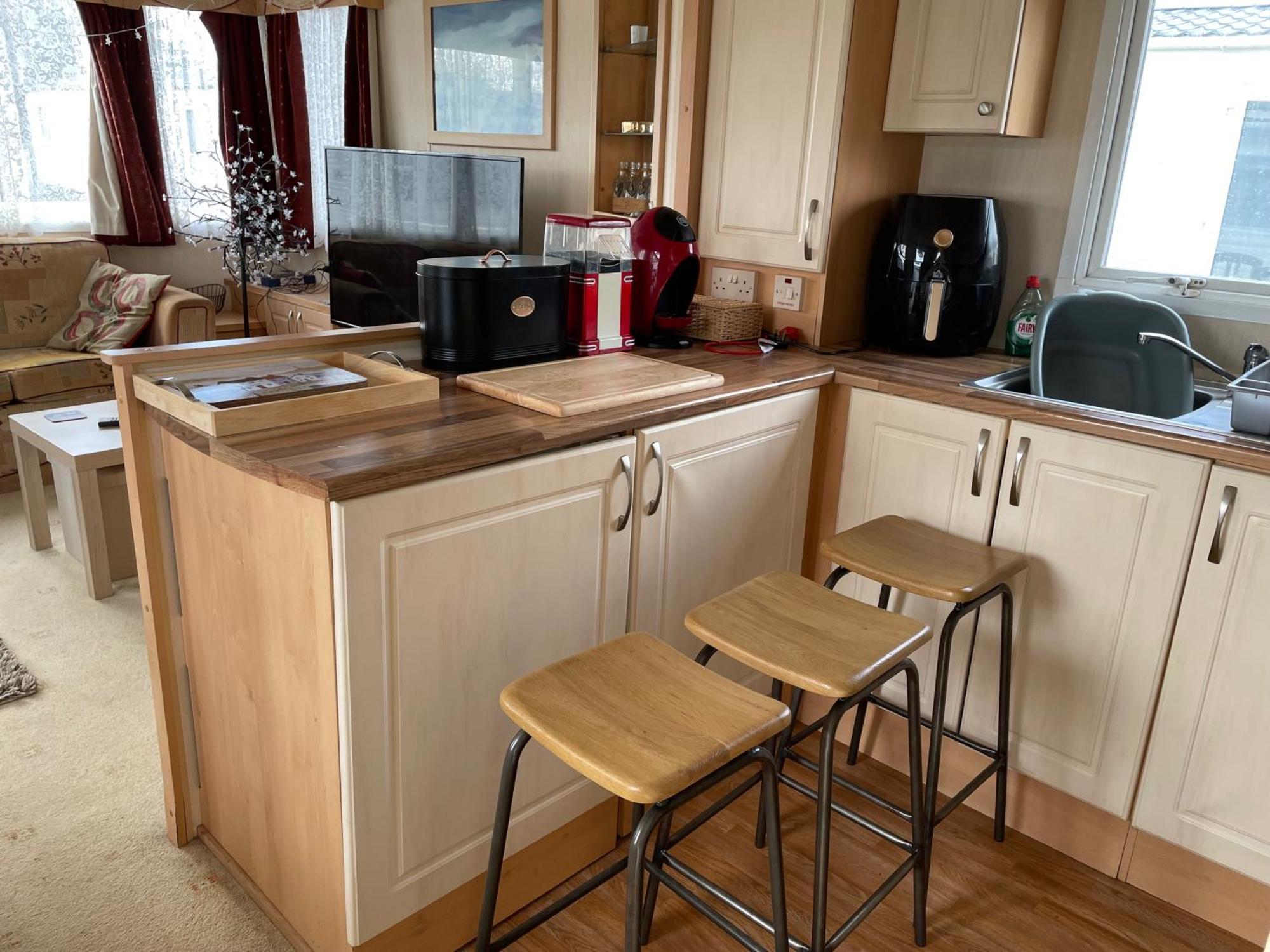 Cozy Camber Caravan 3 Bedroom Retreat With Decking Rye Exteriér fotografie