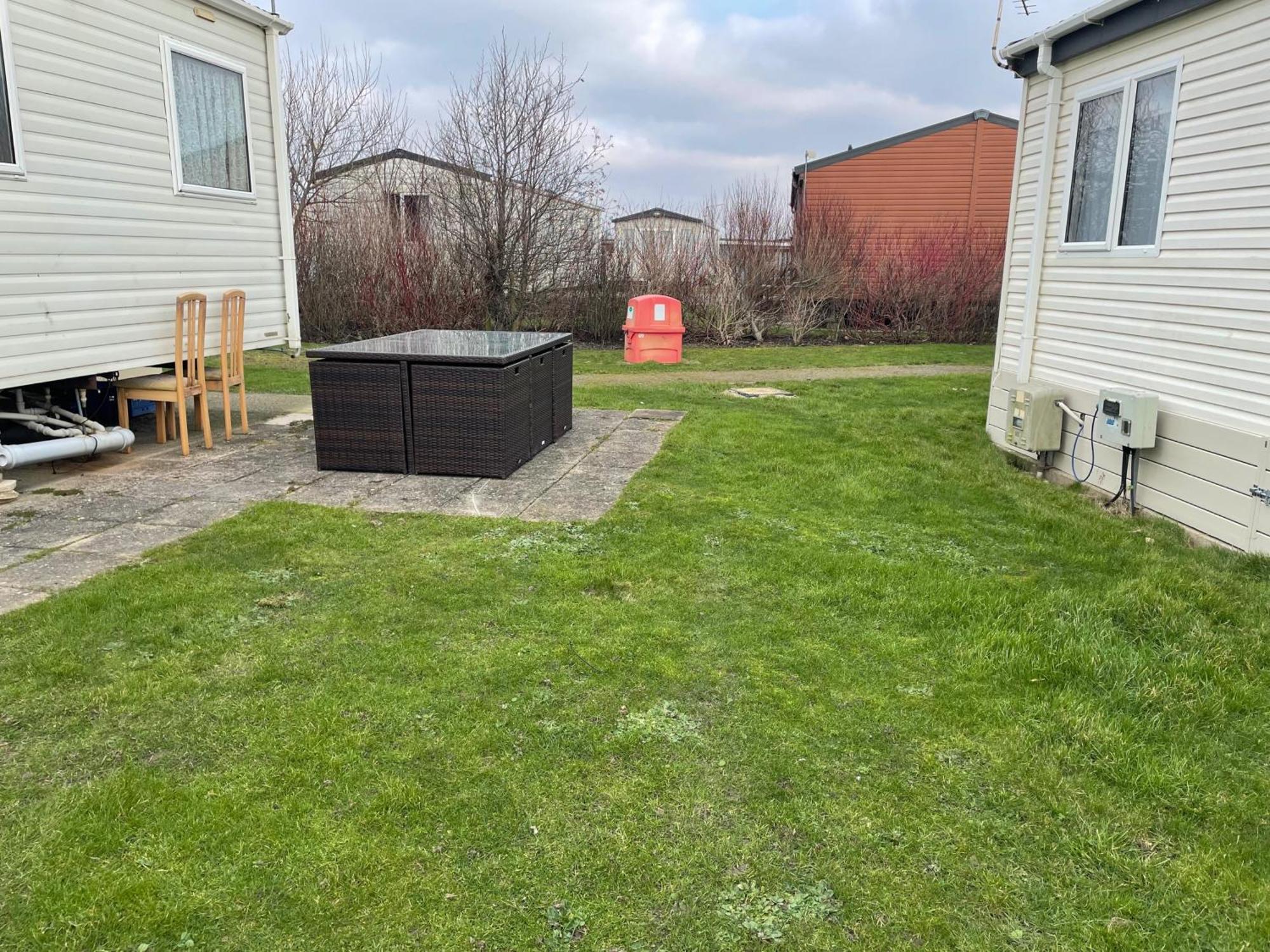 Cozy Camber Caravan 3 Bedroom Retreat With Decking Rye Exteriér fotografie